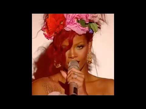 Rihanna only. Рианна Онли герл. Rihanna only girl. Rihanna концерт 2020.