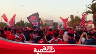 من الدار البيضاء ألاف الوداديين أمام مركب بنجلون إحتفالا بتتويج الفريق بلقب البطولة21