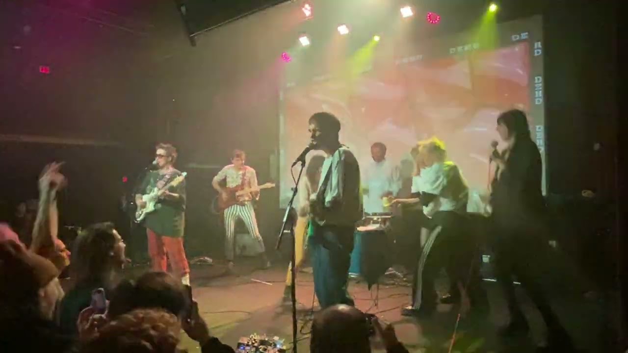 DEHD w/ Gustaf ~ Desire #live #fineline #minneapolis #minnesota #guestartist #desire