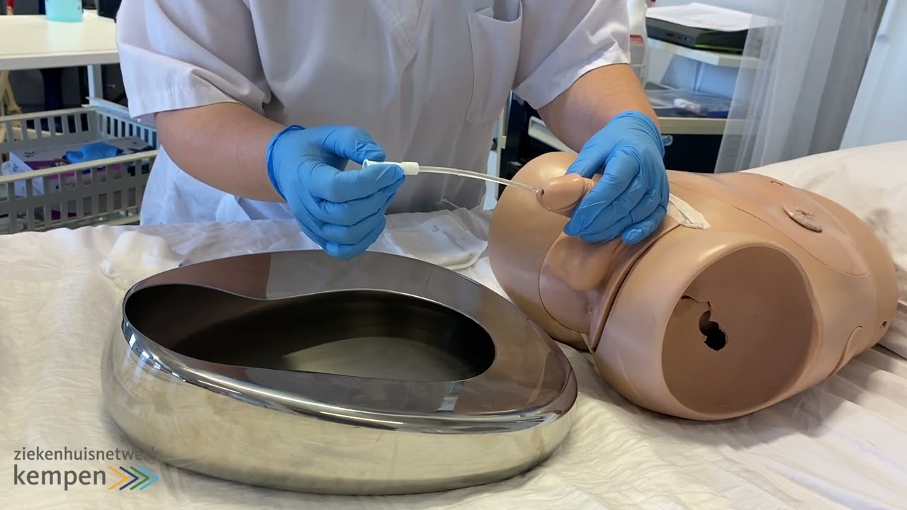 Uitvoeren eenmalige katheterisatie met standaardsonde bij de man