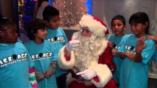 Ice Age Ice Palace Signing Santa by officialiceage 177,501 views 11 years ago 1 minute, 29 seconds