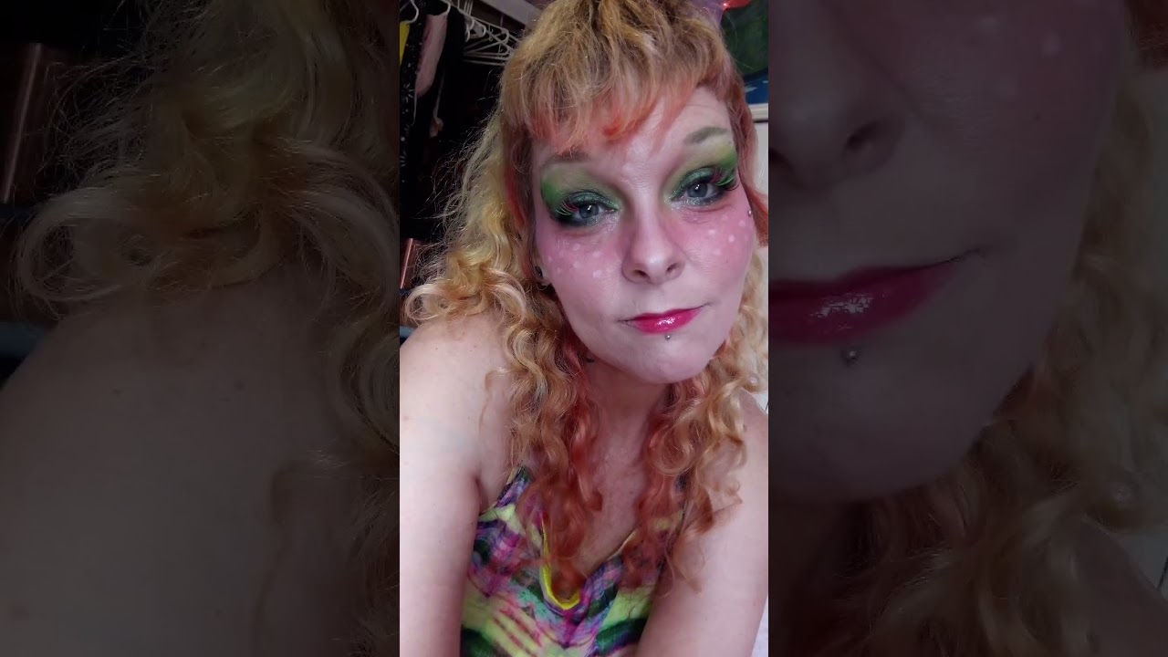 Strawberry themed makeup 