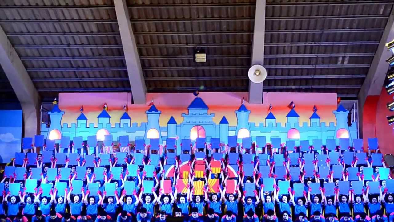 กองเชียร์ คณะครุศาตร์ มหาวิทยาลัยราชภัฏบุรีรัมย์ วันที่ 7 ก.ย. 2556