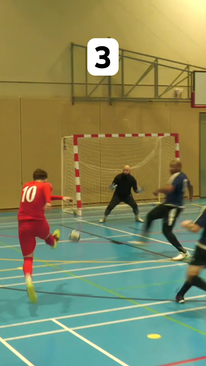 LDN MOVEMENTS Scores 3 FUTSAL GOALS! 🔥 #Football #Futsal #Shorts