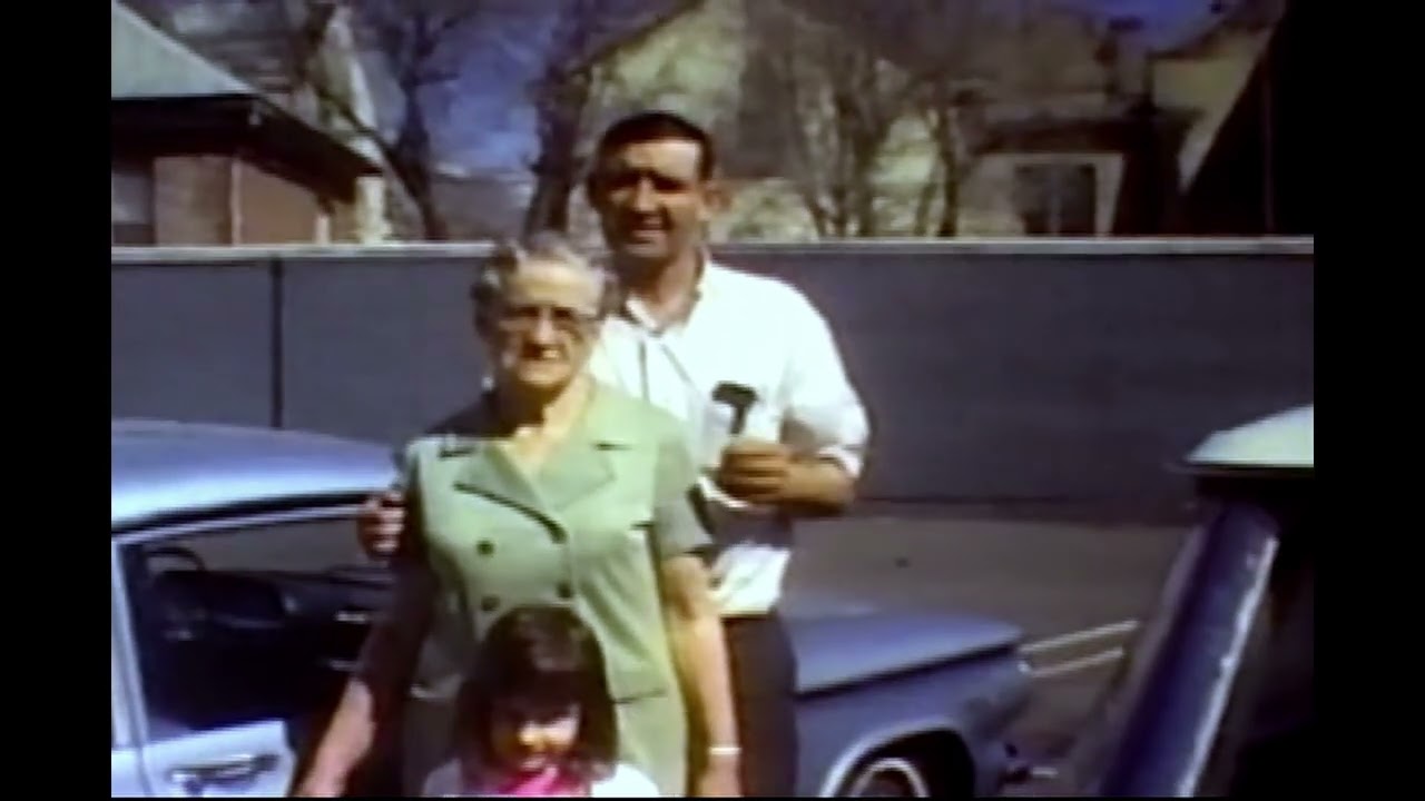 Pat & Clive Old Super 8 Home Movies with Music