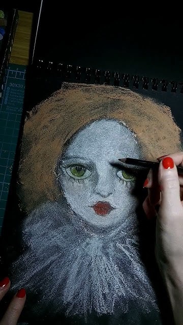 Портрет пастелью на чёрном фоне. Часть 4. #artwork #artprocess # ...