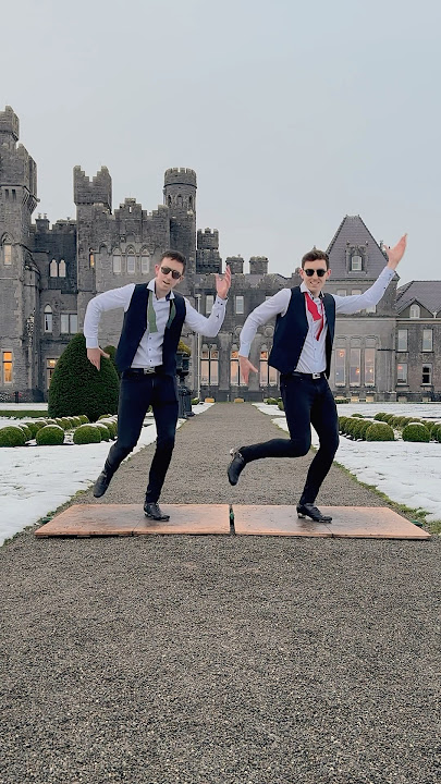 Feliz Navidad at an Irish castle! #christmas #feliznavidad