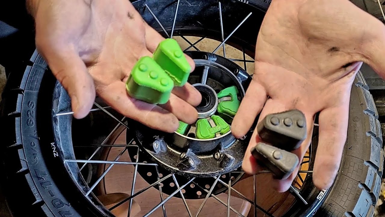 Gumy zabieraka Zontes 125 310. Poliuretan made by @roninv84