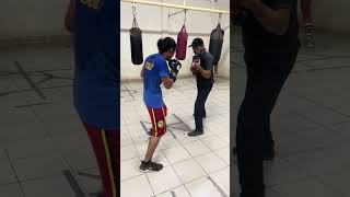 Ganchos Poderosos Gobernadora Trabajando Con Izquierda Fuerte Gancho De Izquierda Boxing Works