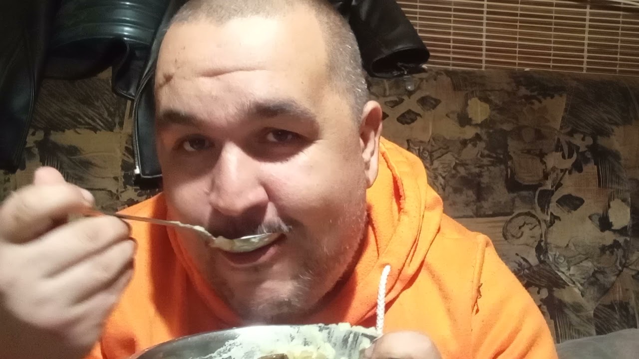 Обжор на картошку пюре с грибами