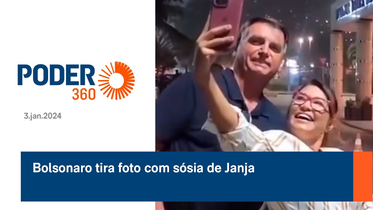 Bolsonaro tira foto com sósia de Janja