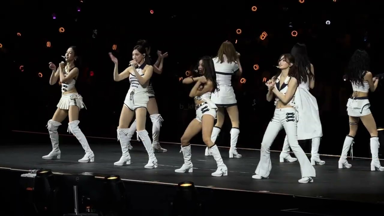 TWICE (SET ME FREE) “This Is For” 6th World Tour in Oakland Day 2 260118