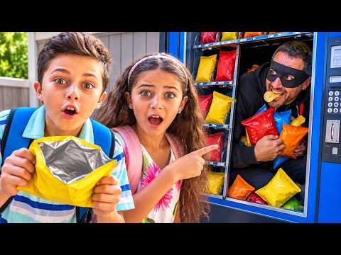 Heidi and Zidane Find a THIEF Inside the Vending Machine! 😱 Pretend Play for Kids
