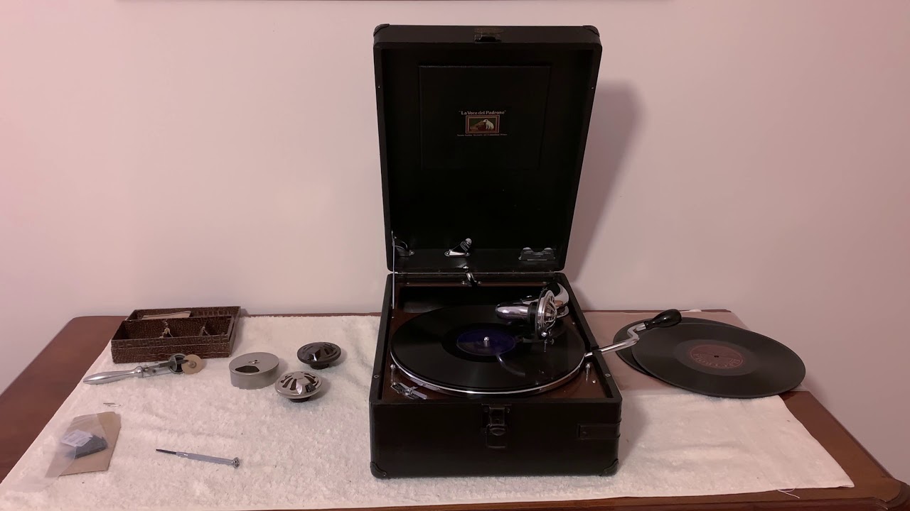 Es sind viele Jahre vergangen, Adalbert Lutter, HMV Mod. 102 Voce del Padrone