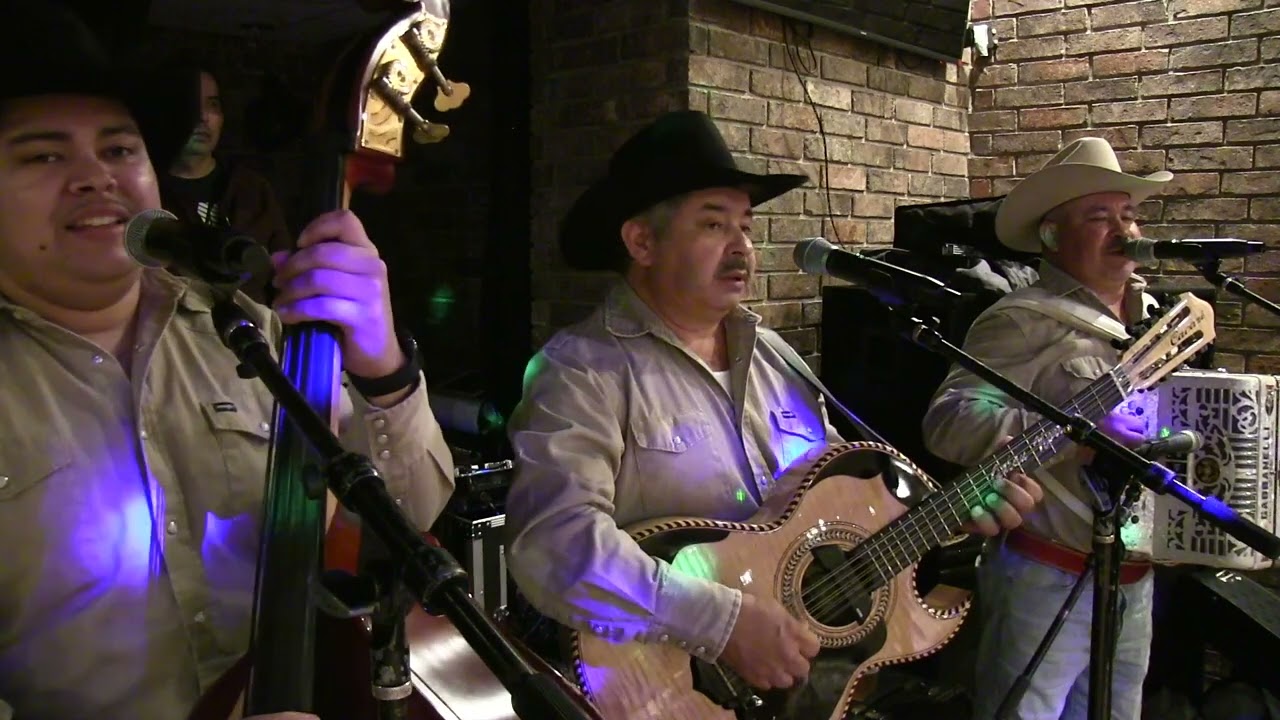 Eslabon Por Eslabon, Calles de Chihuahua, La Coloreteada, Me Refiero a Ti, Simon Blanco, Para Bailar