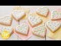 How to Decorate Cookies with Thinned Royal Icing | Wilton
