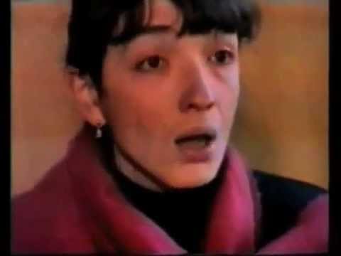 თამარ ჩიქოვანი ქუჩაში ხალხის ხვრეტასა და ფოჩიანი კამფეტების მცდარ მოლოდინზე