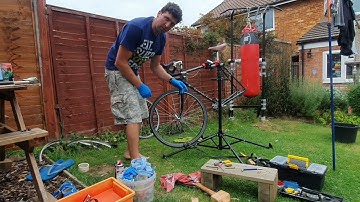 Removing a seized quill stem from my 1992 Dawes Super-Galaxy Restoration.