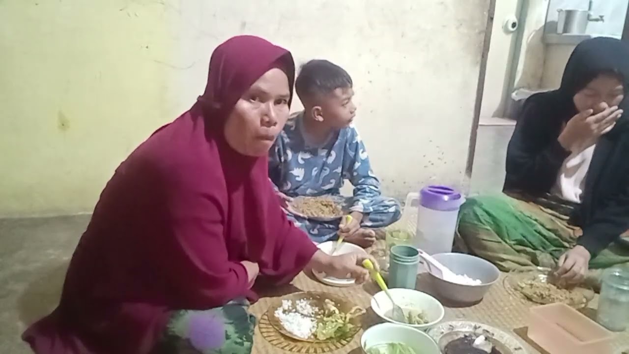 Selamat berpuasa||tidak jadi sudah iting susun