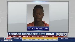 Bond set for man accused of kidnapping Mobile taxi driver at gunpoint