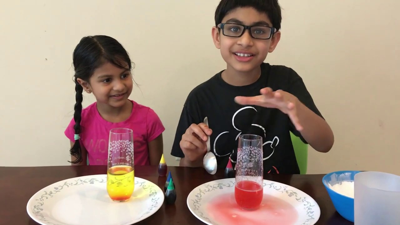 FUN COLORFUL VOLCANIC ERUPTION SCIENCE EXPERIMENT USING BAKING SODA AND