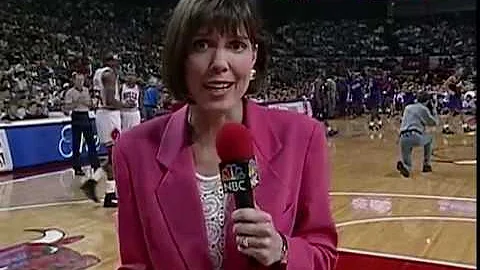 1993年NBA总决赛G4 公牛VS太阳 全场比赛录像 乔丹55分 - 天天要闻