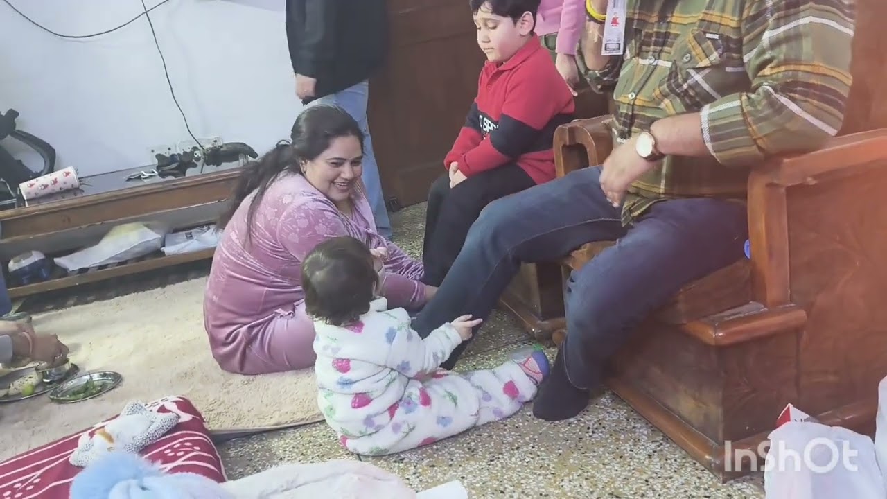 Aaj bure semy me pta lga kon apna h or kon dikhve ka h