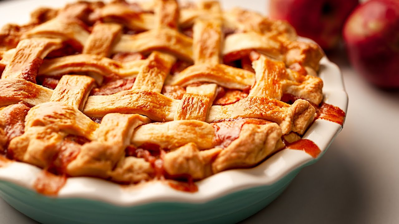 Apple Pie Recipe (Easy Homemade Apple Pie From Scratch)