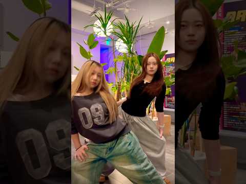 Look <strong>at</strong> me😎 #<strong>dance</strong> #shorts #dancer #lookatme #vivadancestudio #비바댄스스튜디오