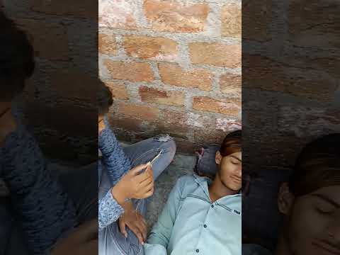 कैसे कैसे लोग रहते है 🤣🤣🤣 #comedy #viral #tiktok #shortvideo #shortfeeds #shorts #trending #funny 🤣🤣