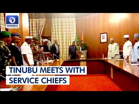 টিনুবু ভারত সফরের আগে প্রতিরক্ষা মন্ত্রী, সার্ভিস চিফদের সাথে দেখা করেছেন