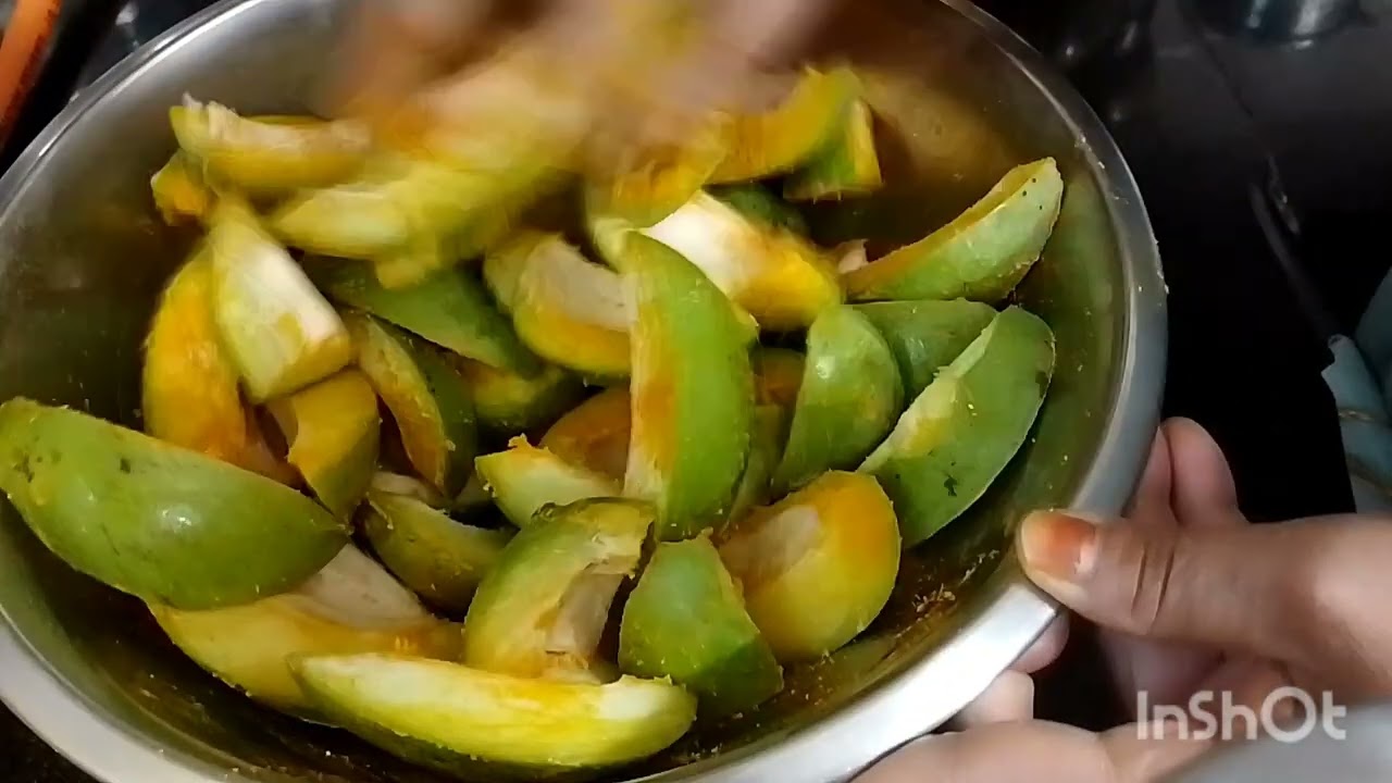 सर्दियों मे आम का अचार बनाए ओर गर्मी में खाएं और 2 साल स्टोर करके रखो aam ka achar कच्चे आम का अचार 