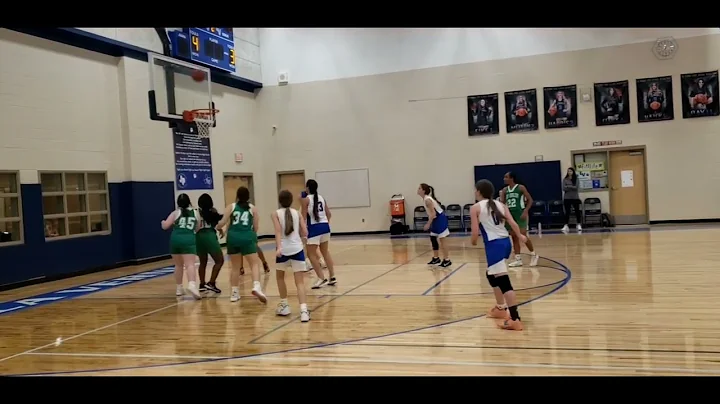 Kylie Garza with the La Vernia 8th Grade Bears vs ...