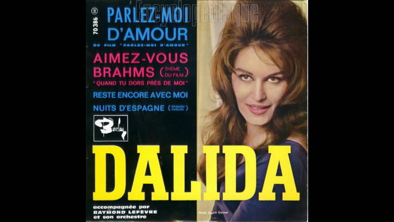 Watch DALIDA - RESTE ENCORE AVEC MOI (1961) on YouTube