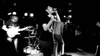 A lot like birds- The Blowtorch Is Applied To The Sugar Live HighDef @ SUBT 1/24/2012