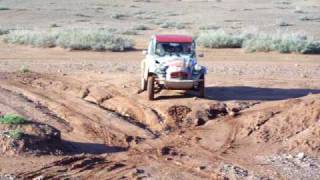 Oversteek Van Een Modderige Rivierbedding