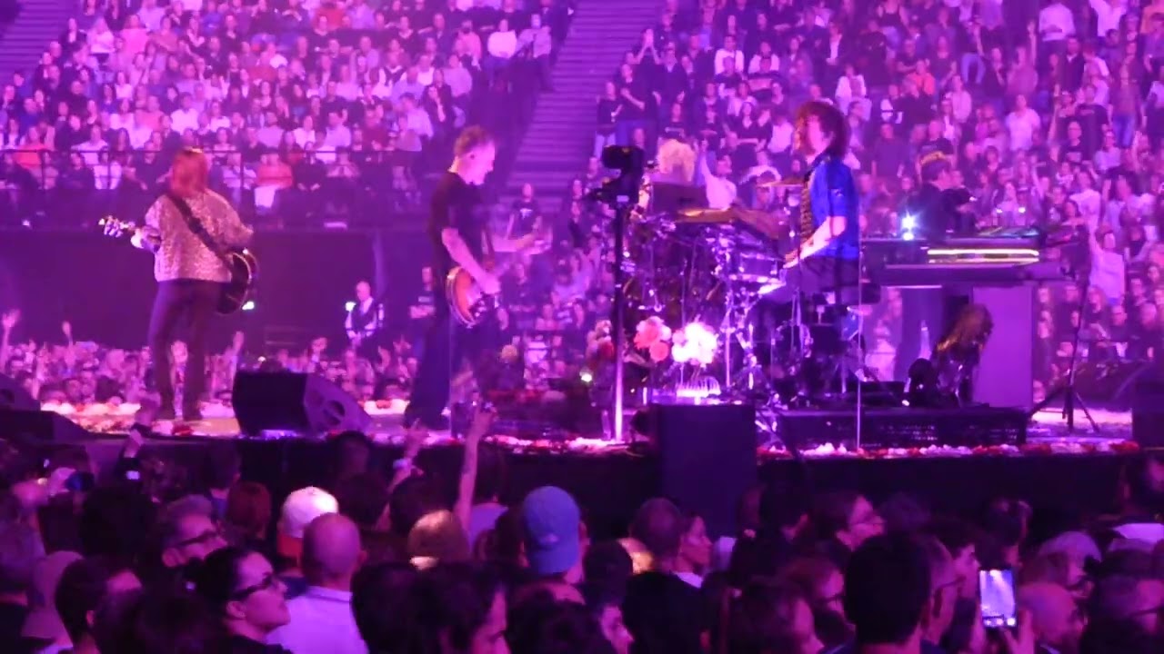 Atomic sky par Indochine @ Bercy le 27 février 2026