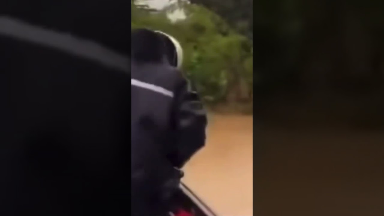 Miền trung ngập lụt