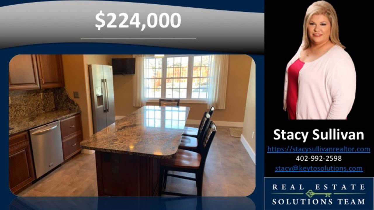 3 Bed Home with a Garage Loft in Norfolk Ne 68701