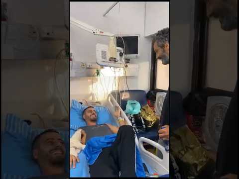 Injured soldier so happy to see his favorite singer, Dudu Tassa, visit him in the hospital #israel