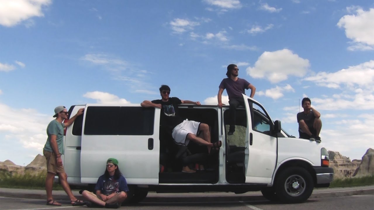 Guarda Summer Road - Mighty Brother (OFFICIAL MUSIC VIDEO) su YouTube Guarda Summer Road - Mighty Brother (OFFICIAL MUSIC VIDEO) su YouTube