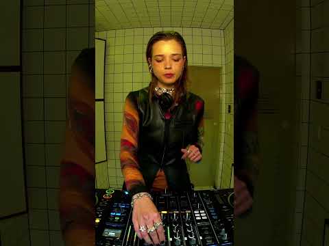 Peak Time Techno Live HOR Berlin Radio Session
