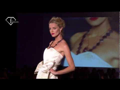 fashiontv | FTV.com - Chris Aire Hollywood Glamour...