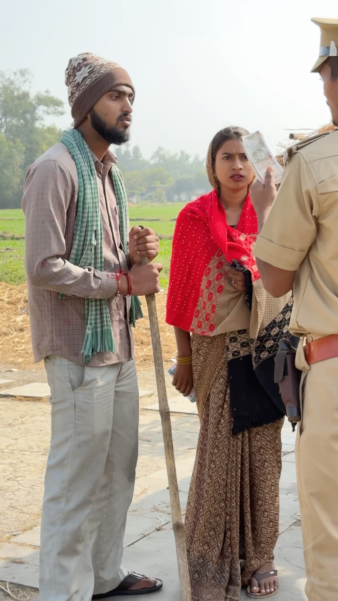 Police wale ne to chuna laga Diya~??#shorts #comedy #funny #pushpanjalimaurya