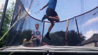 Chill trampoline session!