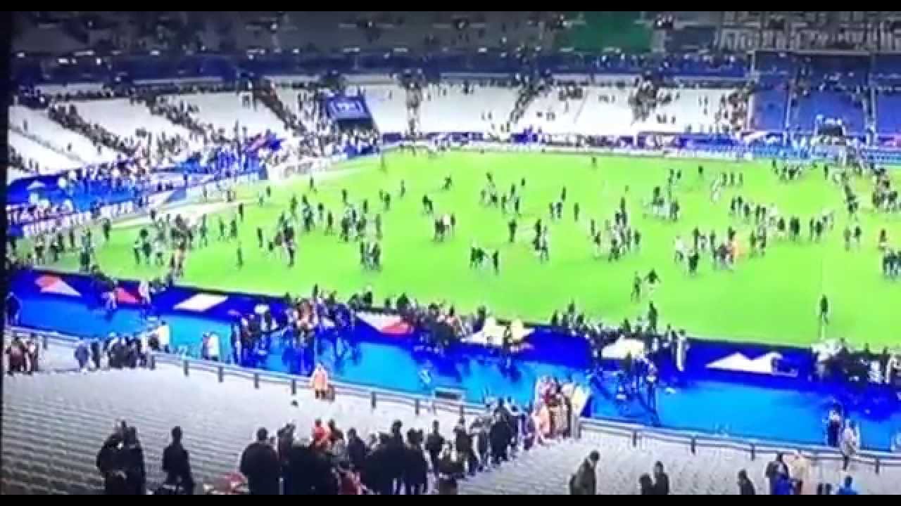 Terrorist attack in Paris Full video from stadium during France vs