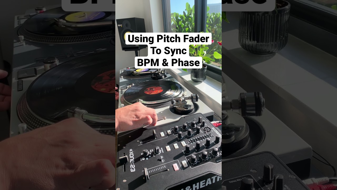 Assista a #beatmatching #vynil #sl1200 #turntable #dj #djtips #djing pitch riding practice no YouTube Assista a #beatmatching #vynil #sl1200 #turntable #dj #djtips #djing pitch riding practice no YouTube