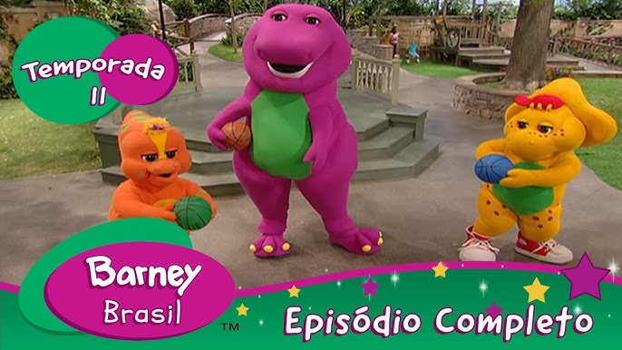 Barney, o dinossauro roxo cantante, dançante e da criançada, marcou mu