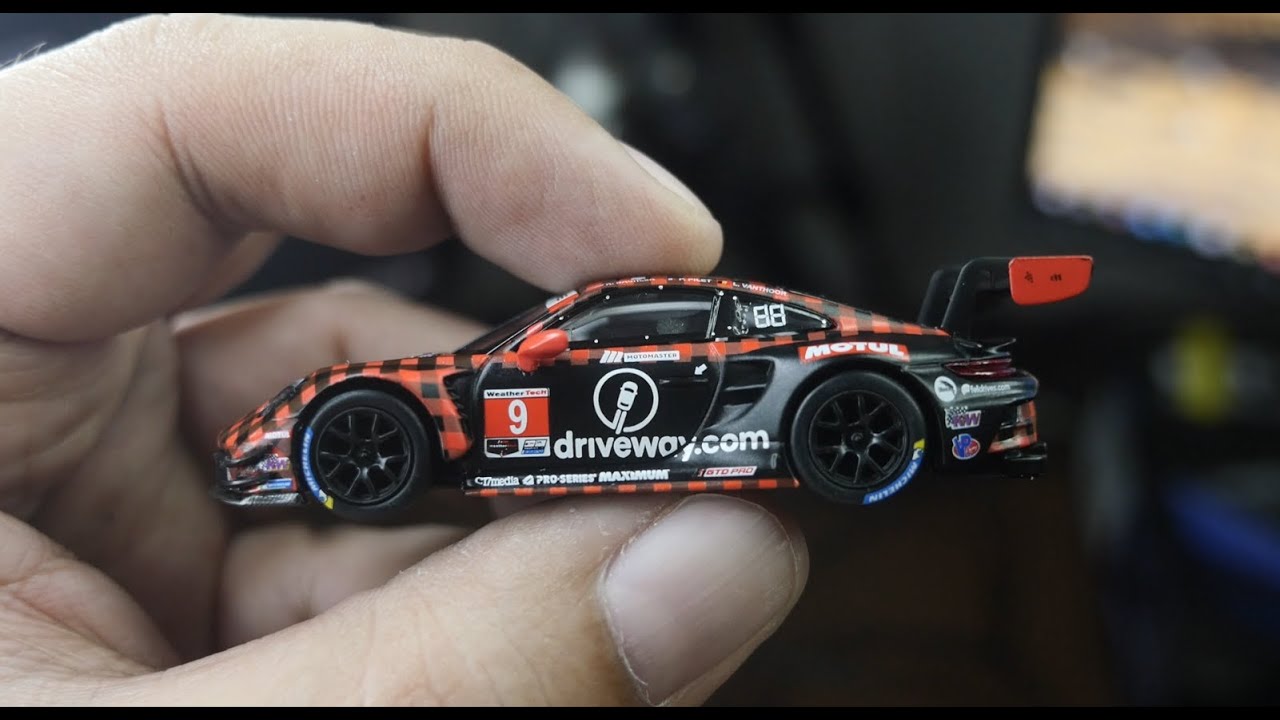 Car Review - Mini GT Porsche 911 GTR R IMSA Sebring 12Hrs GTD Pro