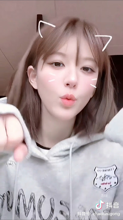 Zhao Lusi's tiktok on short hair 💗 #zhaolusi #shorts